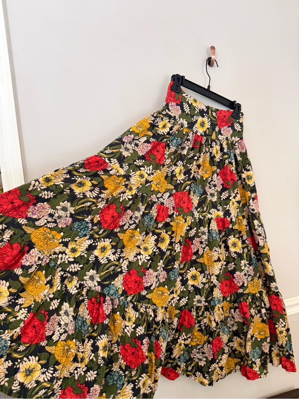 Natural Life Hanna Convertible Maxi Skirt - Black Red Poppy. S - Picture 3 of 9